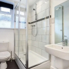 Отель Townhouse Plus @ 166 Edleston Road Crewe, фото 13