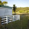 Отель Jacaranda Lodge, фото 3