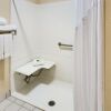 Отель Holiday Inn Express Southington, an IHG Hotel, фото 9