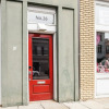 Отель Red Door Apartment 2.0 ~ Heart Of D-twn ~ Lovesac, фото 1