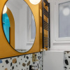 Отель Modern 3 BR Flat on the Edge of Old Town, фото 32