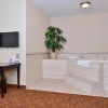Отель Americas Best Value Inn Westmorland, фото 3