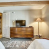 Отель Downtown Aspen 2 Bedroom Condo, фото 7