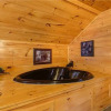 Отель Bearadise 1 Bedroom Home with Hot Tub, фото 8