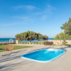 Отель Kyra Beachfront House, фото 11