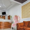 Отель OYO 90221 Makarim Guest House Syariah, фото 10