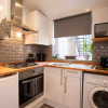 Отель Ashton House, Luton - inhabit short stays, фото 7
