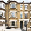 Отель Pleasant, Intimate Flat With Backyard in Battersea, фото 15