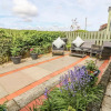 Отель Courtyard Cottage, фото 14