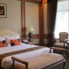 Отель Elty Suites Lesung Batu в Тенггаронг