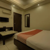 Отель Emerald Hotel, фото 2