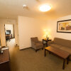 Отель Holiday Inn Express Hotel & Suites WHITECOURT, an IHG Hotel, фото 6