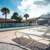 Отель Island Sun Inn & Suites - Venice, Florida Historic Downtown & Beach Getaway, фото 49