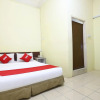 Отель Super OYO 89651 Harmoni Hotel, фото 20