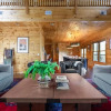 Отель Hickory Ridge by Avantstay Incredible Private Elevated Cabin Sleeps 20!, фото 7