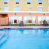 Отель Holiday Inn Express Jourdanton - Pleasanton, an IHG Hotel, фото 9
