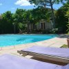 Отель Villa de 5 chambres avec piscine privee jardin clos et wifi a Arles, фото 10