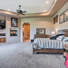 Отель Lavish Estate w/ Sports Court & Home Theater!, фото 3