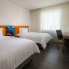 Отель Hampton by Hilton Medellin, фото 4