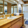 Отель Expansive Tahoe Donner House With Hot Tub!, фото 11