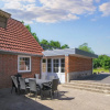 Отель 10 Person Holiday Home in Glesborg, фото 25