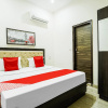 Отель OYO 84355 Hotel Saini, фото 1