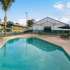 Отель Travelodge by Wyndham Lemoore Near Naval Air Station, фото 11