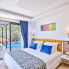 Отель Villa Kas Bohem - Sleeps 12 - Close to Town and Beach, фото 15