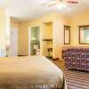 Отель Econo Lodge Inn & Suites, фото 5