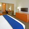 Отель Holiday Inn Express Hotel & Suites Columbus, фото 7