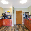 Отель Days Inn by Wyndham Clarksville TN, фото 18