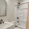 Отель Modern & Pet-friendly Home: 3 Mi to Dtwn Knoxville, фото 8