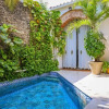 Отель w Magnificent 6BR House w AC in Cartagena, фото 15