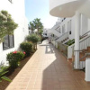 Отель Victoria Court - 1 bed pool & sea view, фото 23