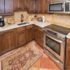 Отель Relaxing 1 Bedroom Condo with Premium Amenities by RedAwning - Save 20% on 7+ Nights!, фото 8