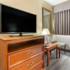 Отель Econo Lodge & Suites, фото 25