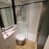 Отель The Taylor Suite - Stunning 2-ensuite beds, Cathedral view roof garden, фото 9