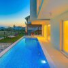 Отель Modern Villa, Heated Private Pool, Close to the Sea, In-between Split & Trogir, фото 11