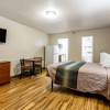 Отель HomeTowne Studios By Red Roof Gainesville, GA, фото 6