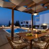 Отель VILLA MARIANI renovated May 2022 ,private pool, sea views , Lindos 10 mins,Beach 3 mins, фото 14