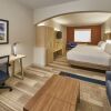 Отель Holiday Inn Express & Suites Hermiston Downtown, an IHG Hotel, фото 1