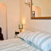 Отель Homely, Comfortable 2 Bed in Historic Rose Street, фото 4