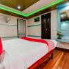 Отель Oyo 23421 Royal Palace Premium Sharing Houseboat, фото 29