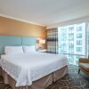Отель Hampton Inn and Suites by Hilton, Downtown Vancouver, фото 9