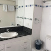 Отель Pacific Regis Apartments, фото 8