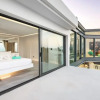Отель Villa Murano 9BR with Panoramic Sea View, фото 23