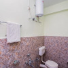 Отель OYO 16051 Cherry Blossom Inn, фото 9