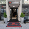Отель Confores Hotel, фото 1
