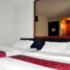 Отель Goldenhill Hotel, фото 1
