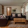 Отель Beautiful Bungalow in Gilwern South Wales With Garden в Гвенте